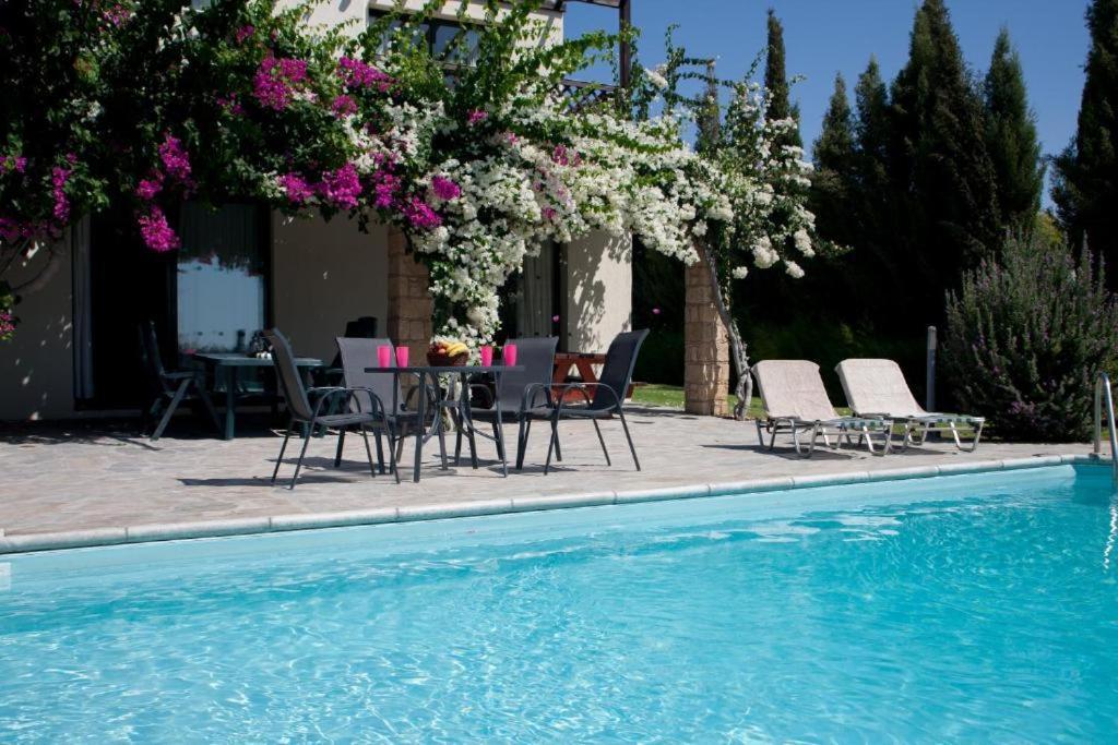 Banana Sunset Villas بافوس المظهر الخارجي الصورة